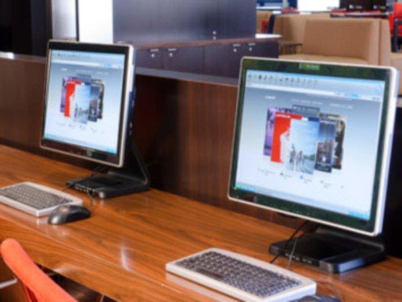 Courtyard By Marriott Indianapolis Airport Ξενοδοχείο Εξωτερικό φωτογραφία