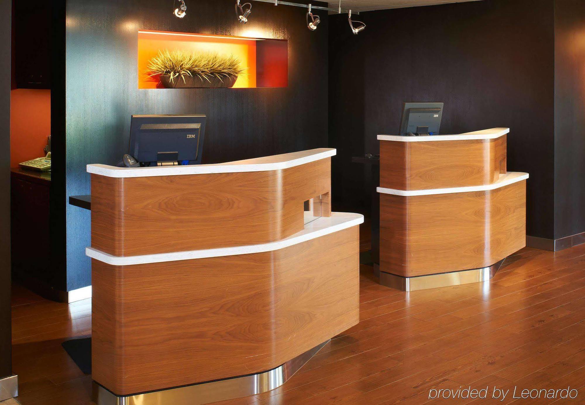 Courtyard By Marriott Indianapolis Airport Ξενοδοχείο Εξωτερικό φωτογραφία