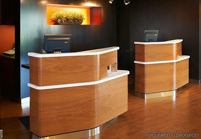 Courtyard By Marriott Indianapolis Airport Ξενοδοχείο Εξωτερικό φωτογραφία