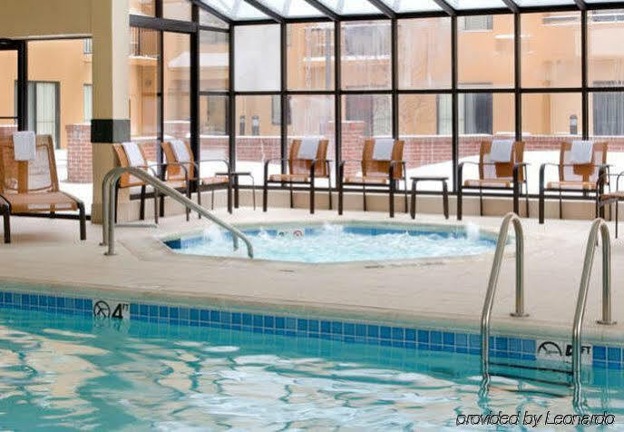Courtyard By Marriott Indianapolis Airport Ξενοδοχείο Εξωτερικό φωτογραφία
